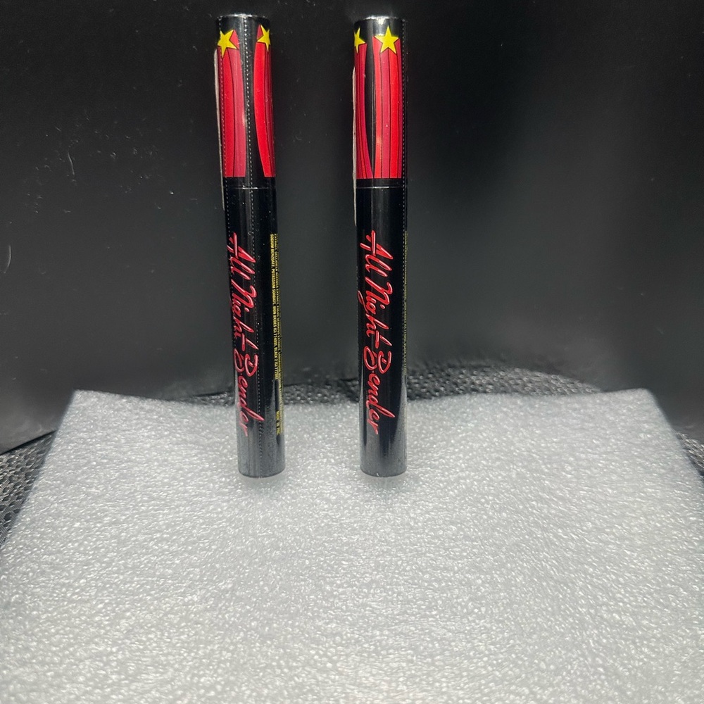 Black Mascara